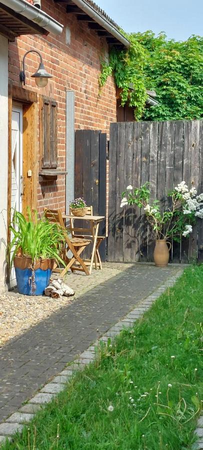 Auszeit Wohnung Hof Narla Bahnsdorf Esterno foto